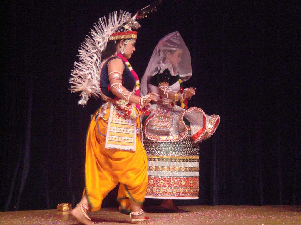 Manipuri,  Dances of India