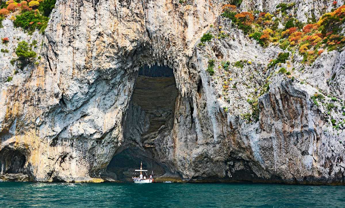 White Grotto Capri 2026 Images Timings Holidify