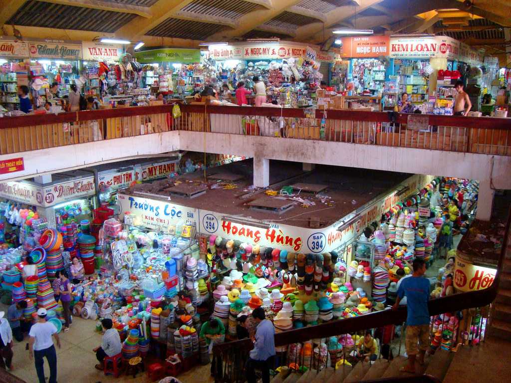 Binh Tay Market, Ho Chi Minh City's Most Inexpensive and Popular Market for Locals