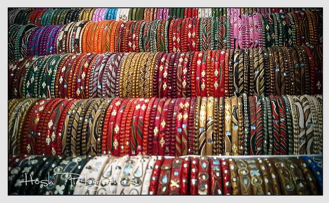 Things to buy at Bapu Bazaar