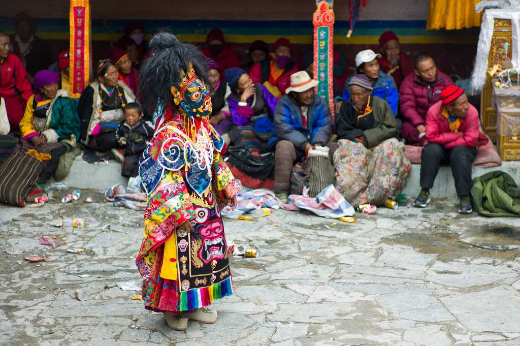 Festivities at Saga Dawa Festival