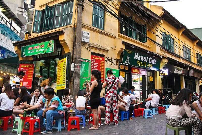 Bia Hoi Corner Hanoi Vietnam