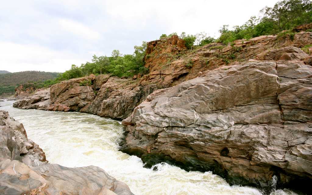 Chunchi Falls near Bangalore| Timings, Images, When to Visit
