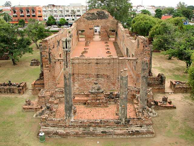 Wat Ratchaburana