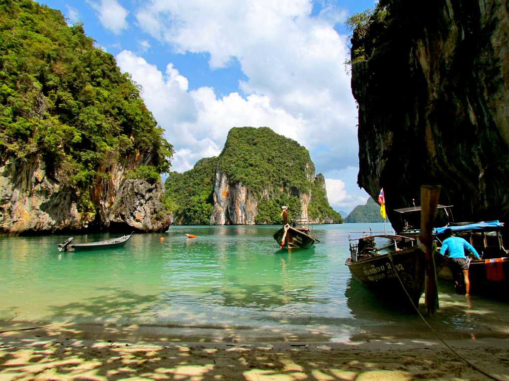 Phuket or Krabi What To Choose For Your Next 2022 Holiday Phuket or Krabi What To Choose For Your Next 2022 Holiday