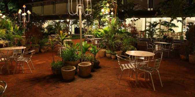 romantic places in chennai, amethyst cafe