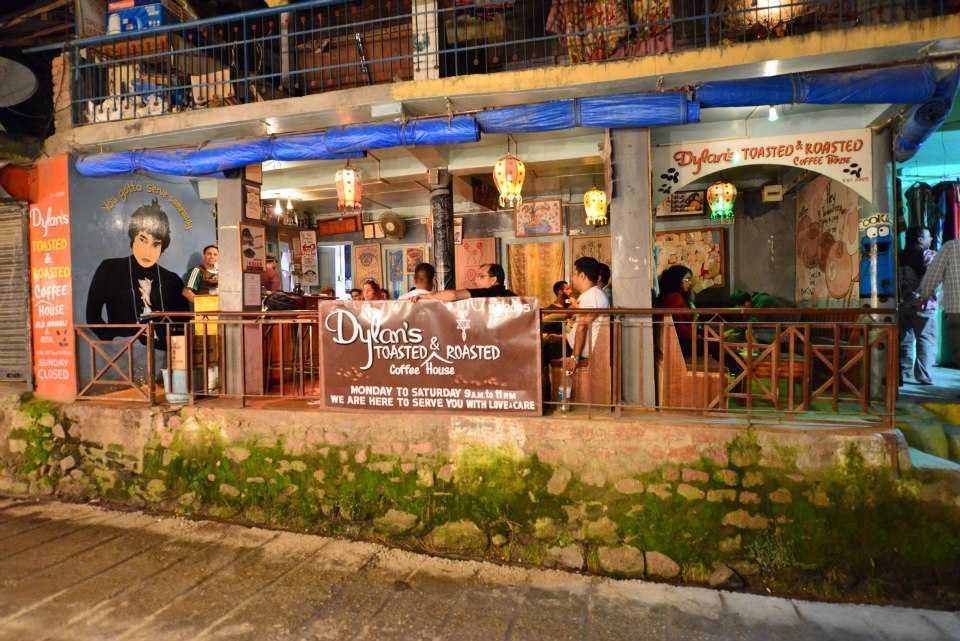 Dylan's Toasted and Roasted Coffee House, Manali cafes