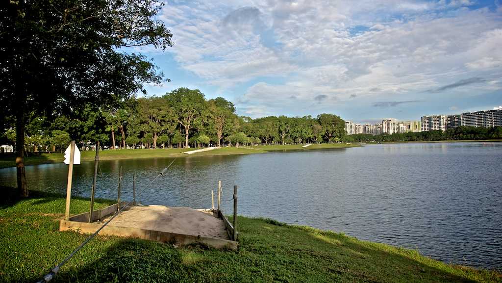 Bedok Reservoir, Fishing at Singapore