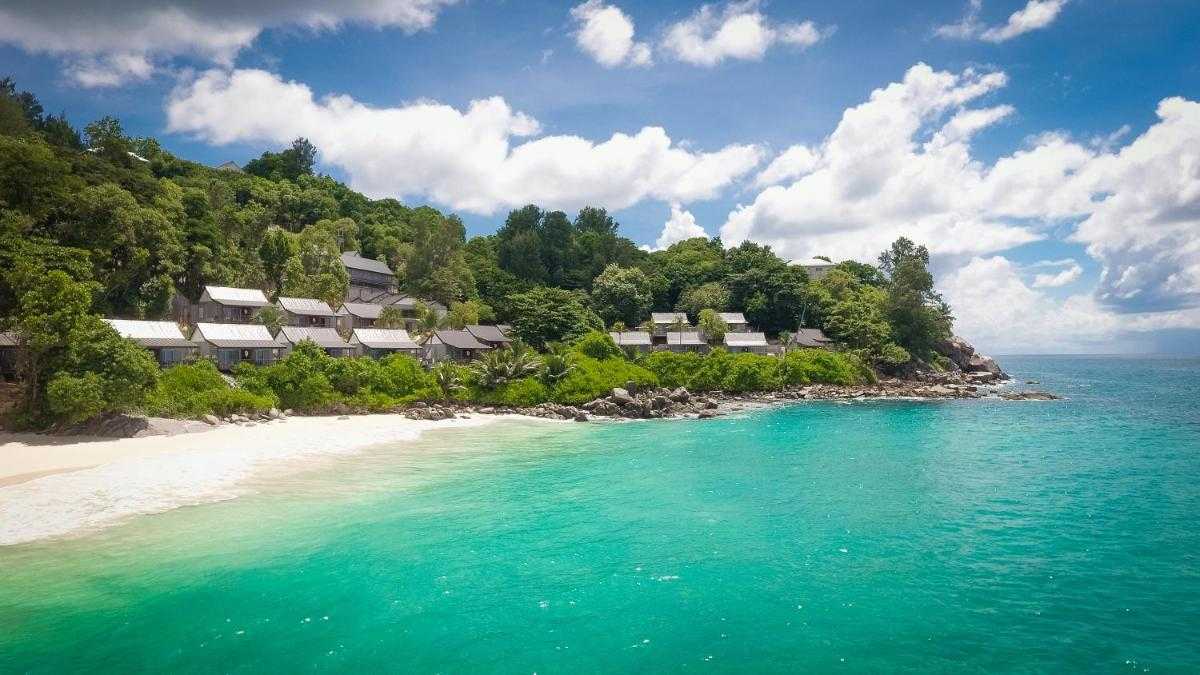 LA DESIRADE APARTHOTEL ::: MAHE ISLAND, SEYCHELLES ::: COMPARE