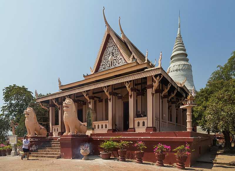 Wat Phnom Phnom Penh 2026 Images Timings Holidify
