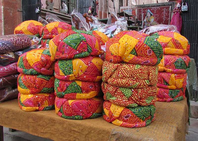 Shopping in Jodhpur for Bandhani turban