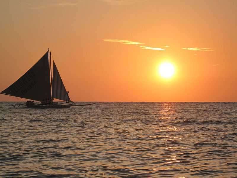 Sunset at Paraw Sailing