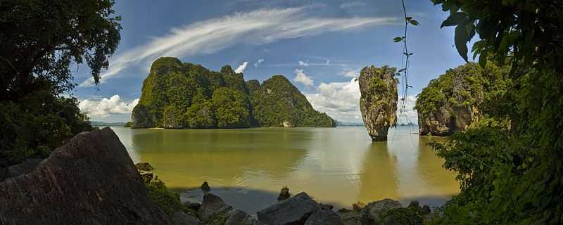 James Bond Island