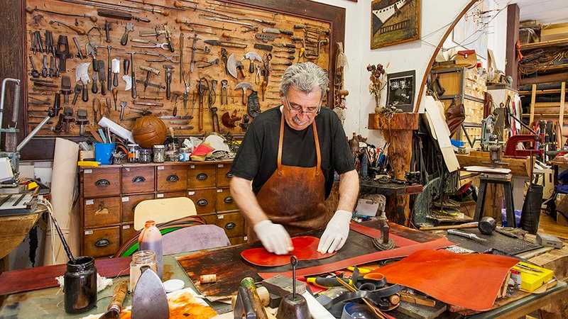 handicraft making, poble espanyol