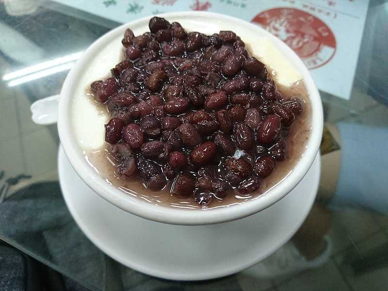 Steamed Milk Pudding with Red Beans