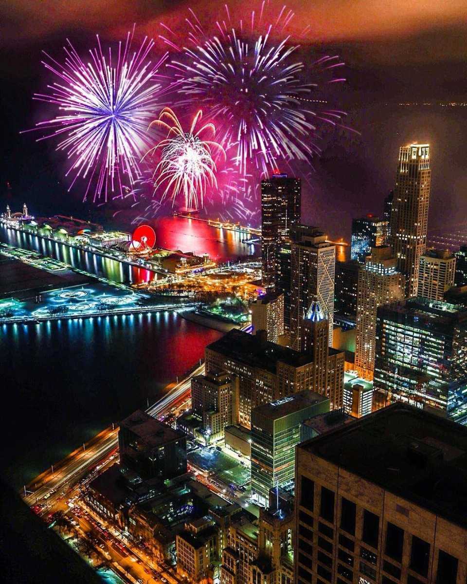 New Year in Chicago 15 Amazing Ways to Celebrate New Year (2023)