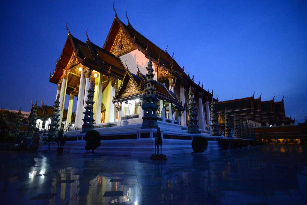 Wat Suthat