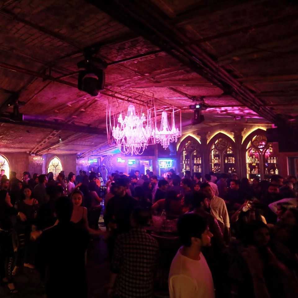 6 Best Night Clubs In Mumbai, Nightlife in Mumbai