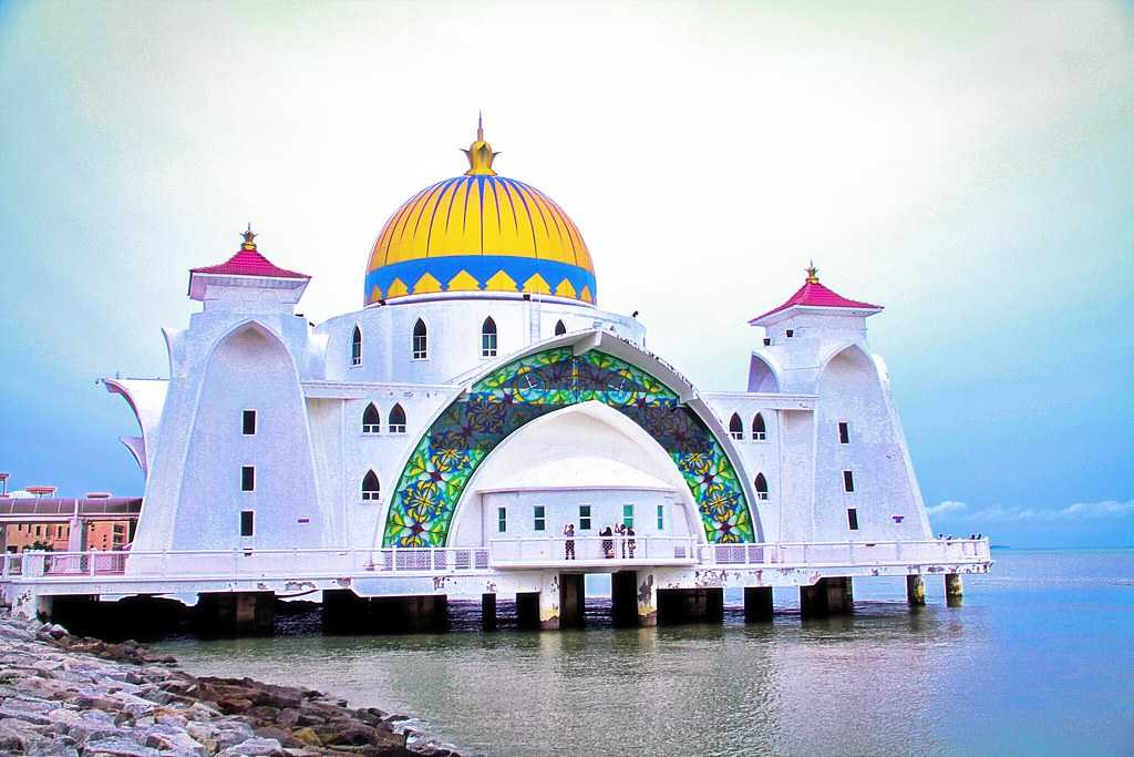 Melaka Straits Mosque