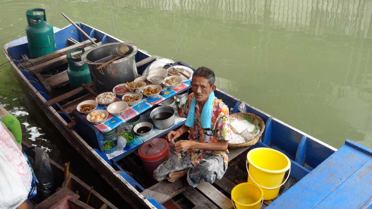 Taling Chan Floating Market