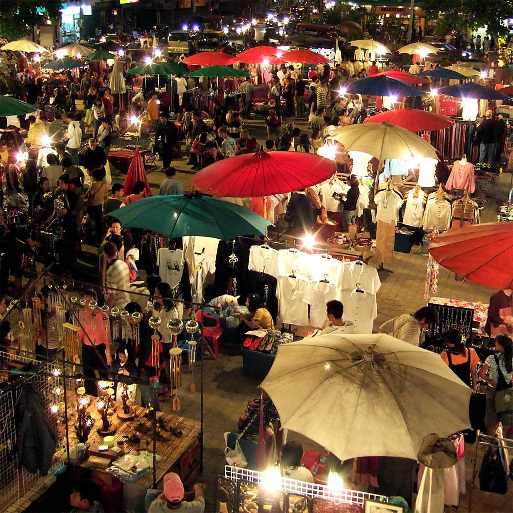 Sunday Market Opposite Tha Phae Gate, Chiang Mai