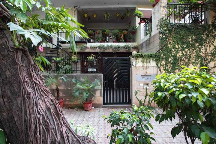 11 Homestays In Delhi (2022) | Updated Deals, Latest Reviews, Photos