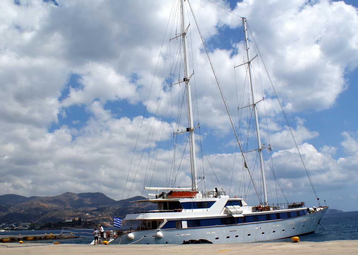 boat tour agios nikolaos