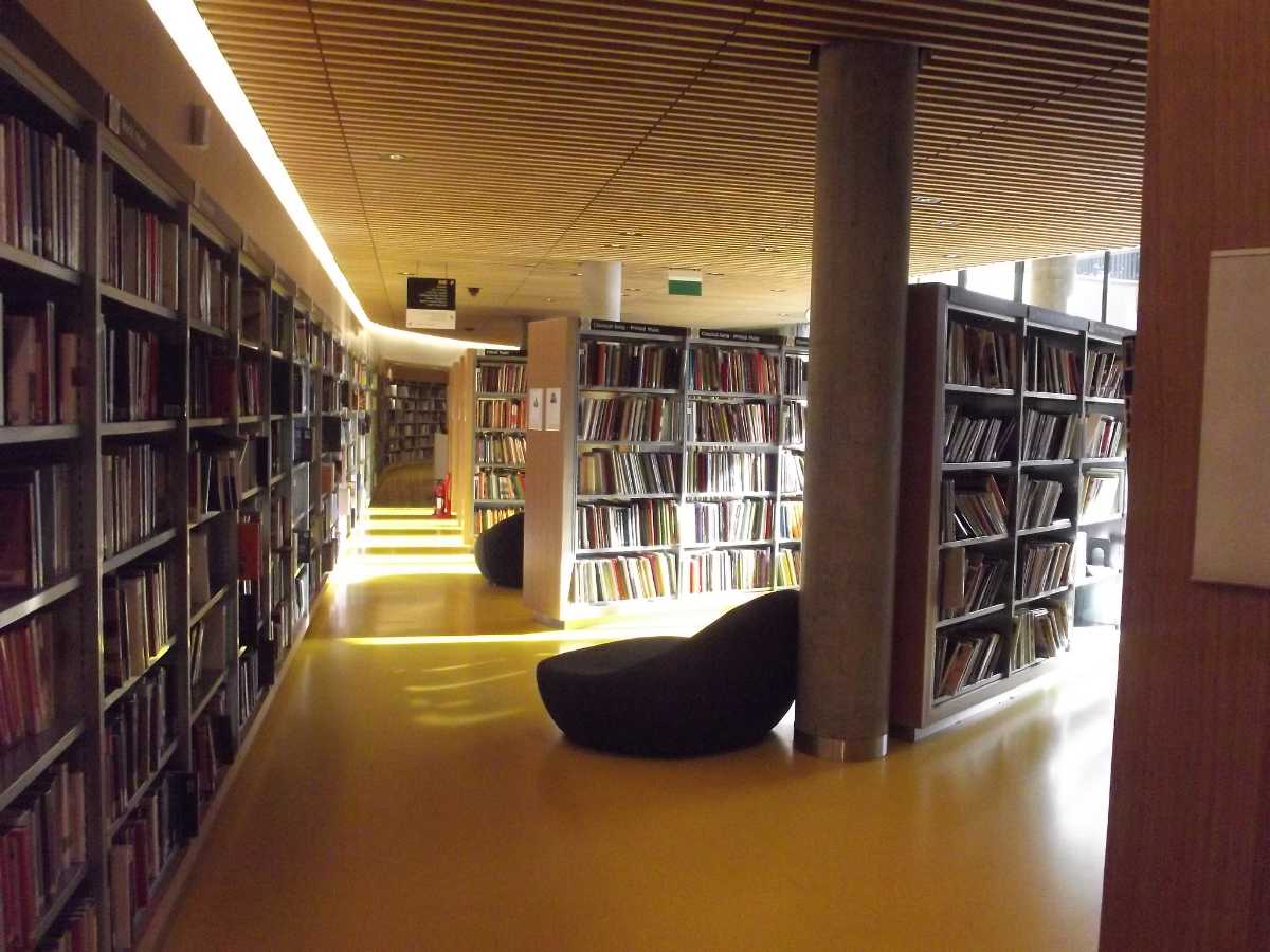 Inside the Library of Birmingham