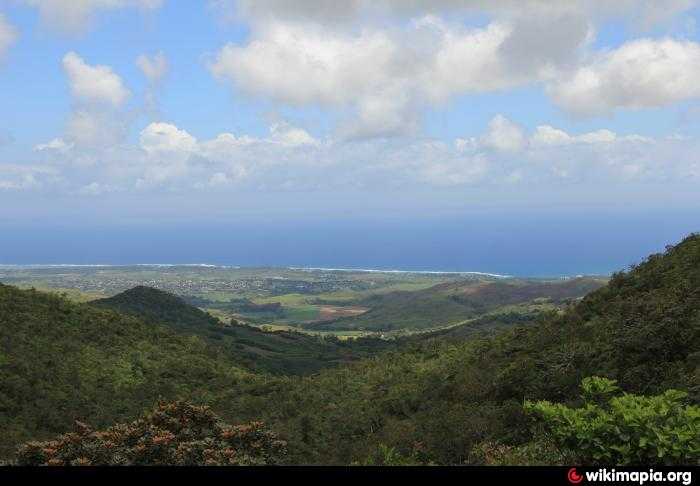 Alexandra Falls Viewpoint