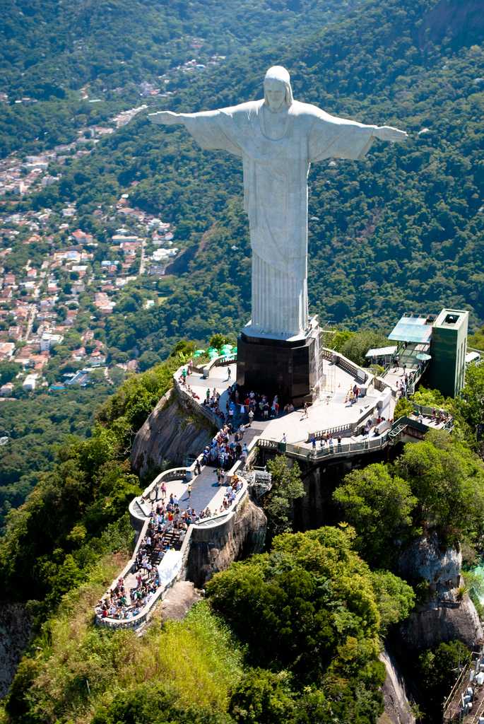Location: Brazil 🇧🇷 (Rio de Janeiro) Christ the Redeemer - popular t, places muslims should not visit