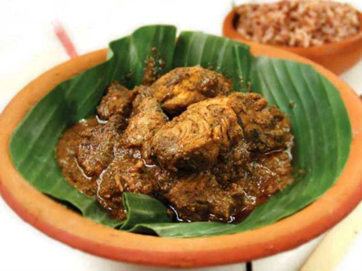 Ambul Thiyal, Food in Colombo