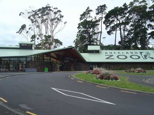 Auckland Zoo entrance