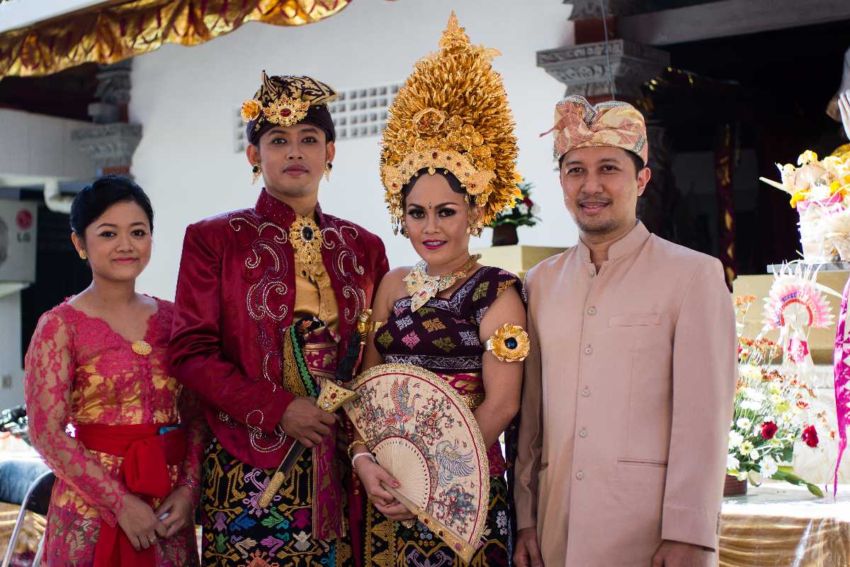 Indonesian Dresses