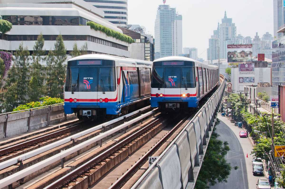 Skytrain in Bangkok, Bangkok vs Phuket