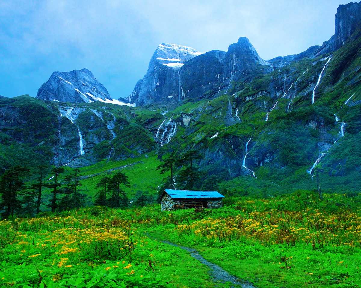 Stunning Locations in Nepal That Will Astound You Barun Valley, Beautiful Places in Nepal