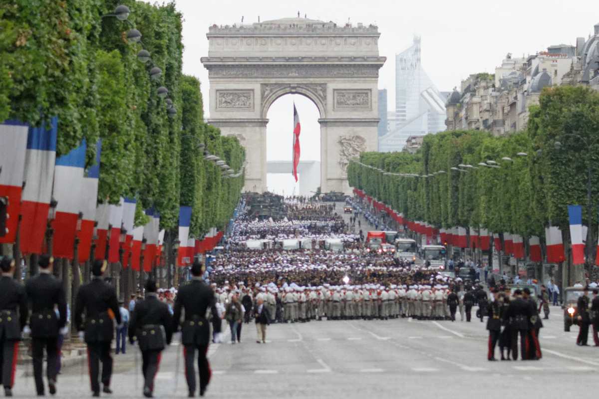 Bastille Day Military Parade, Arc de Triomphe