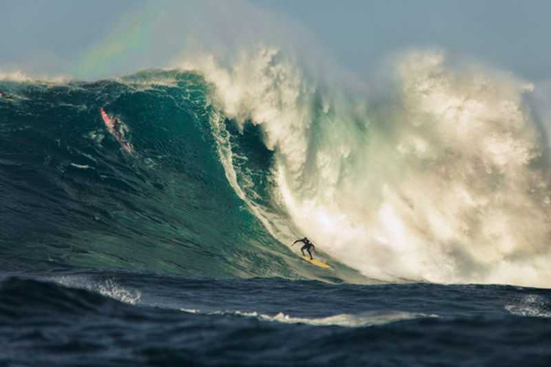 Big Wave Surfing, 12 des sports d'aventure les plus dangereux au monde