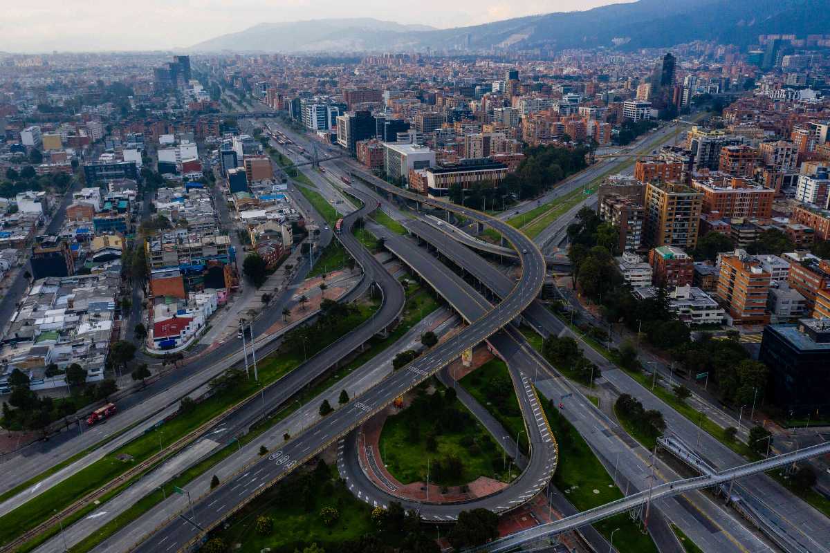 An empty cloverleaf tells the story of a city on lockdown.