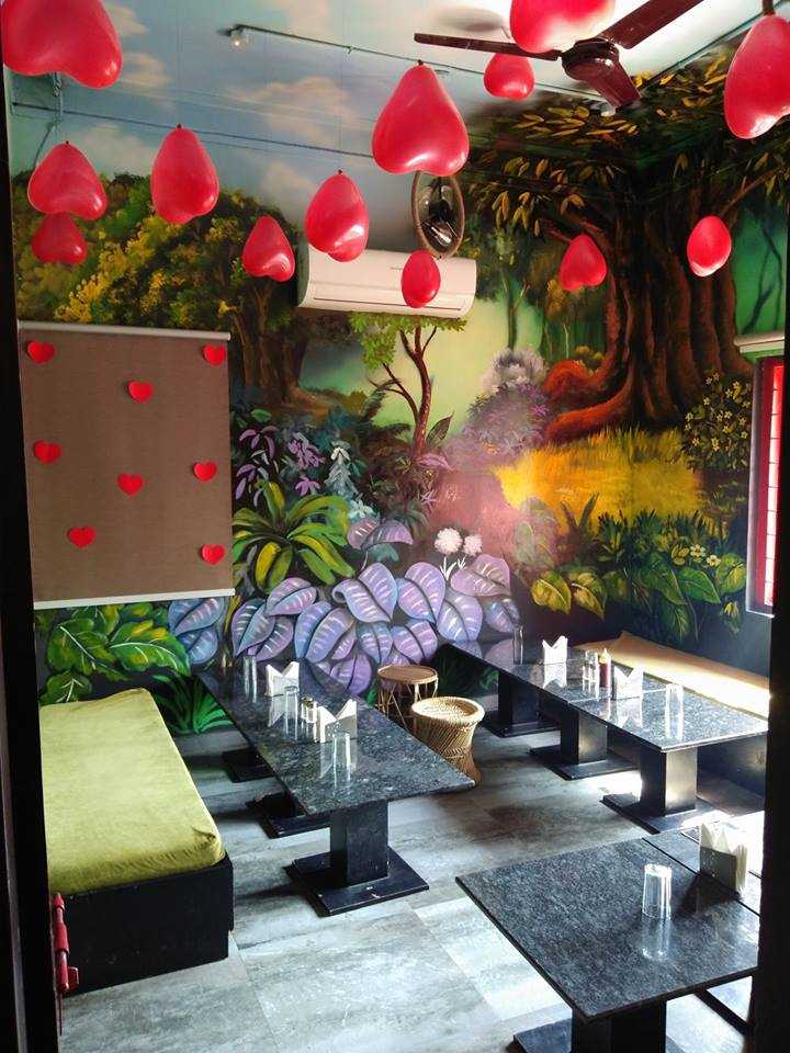 cafe tree house