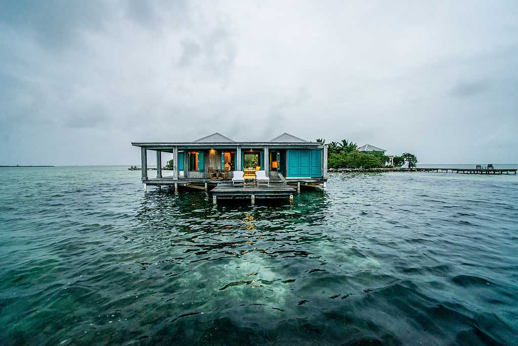 Overwater bungalows in Jamaica, top 10 overwater bungalows in the world