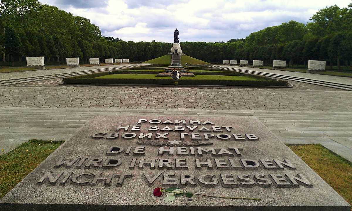 Soviet war memorial in Treptower Park, Berlin