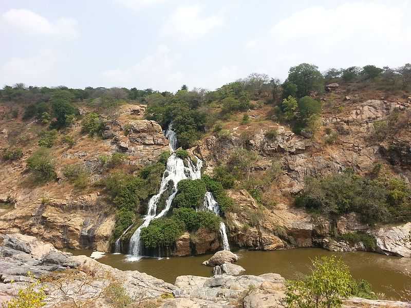 Chunchi Falls