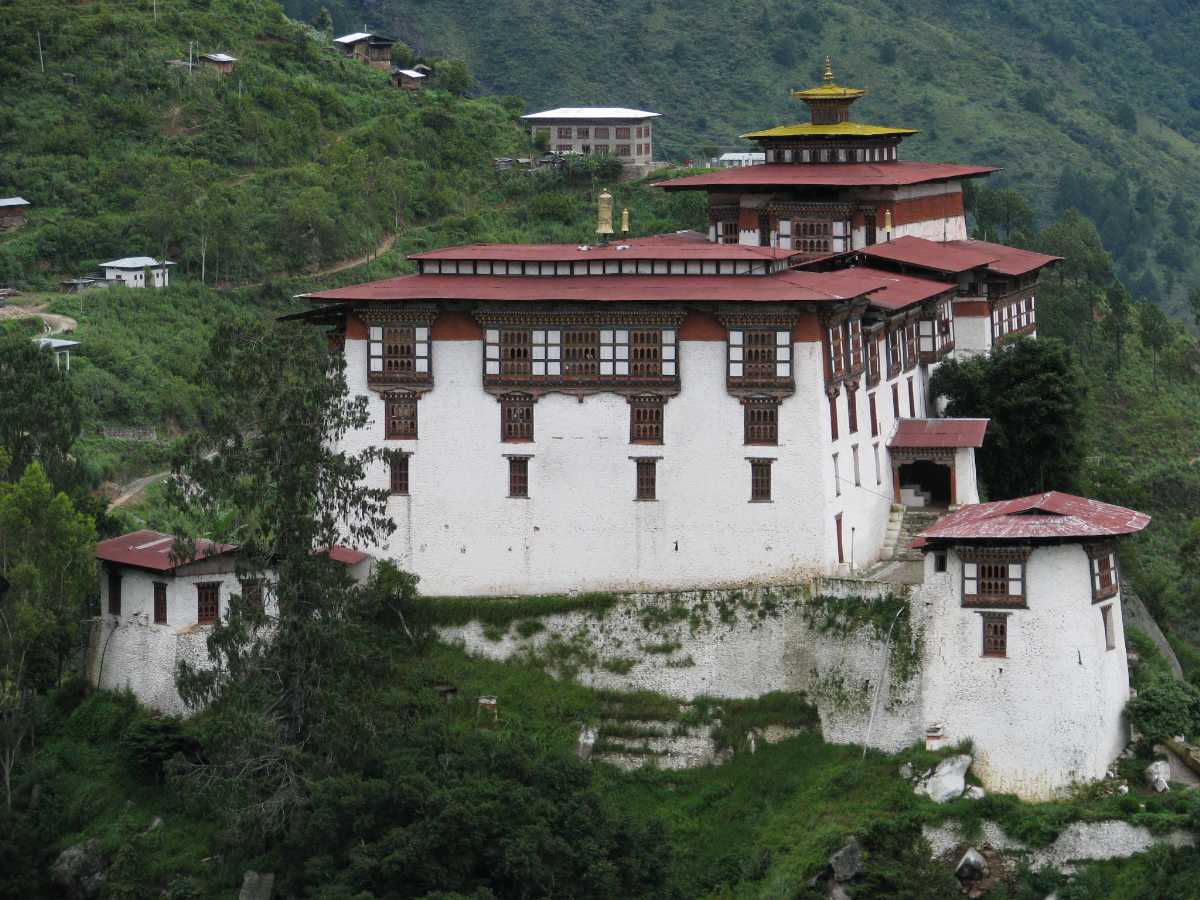 Lhuntse Dzong Bhutan