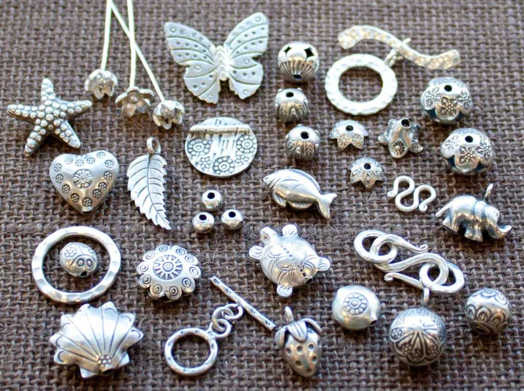 Argent thaïlandais. Argent