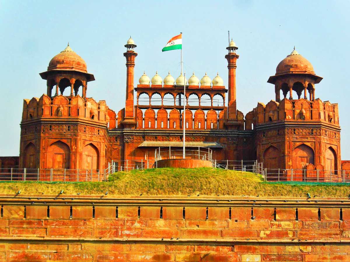 delhi tourist places red fort