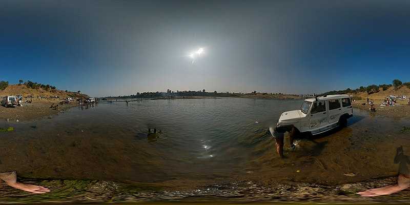 mandu tourist attractions