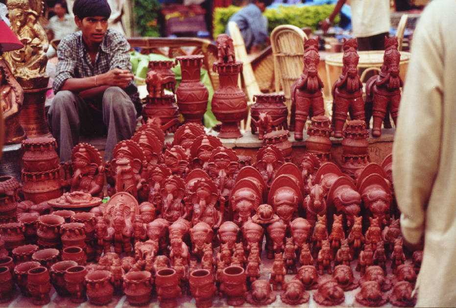 Dilli Haat, Cheapest Places to Shop in Delhi