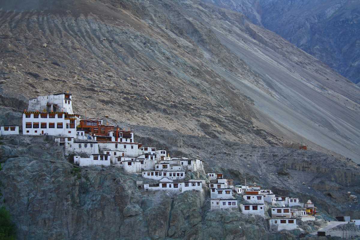 Nubra Valley Travel Guide  Places to Visit in Nubra Valley