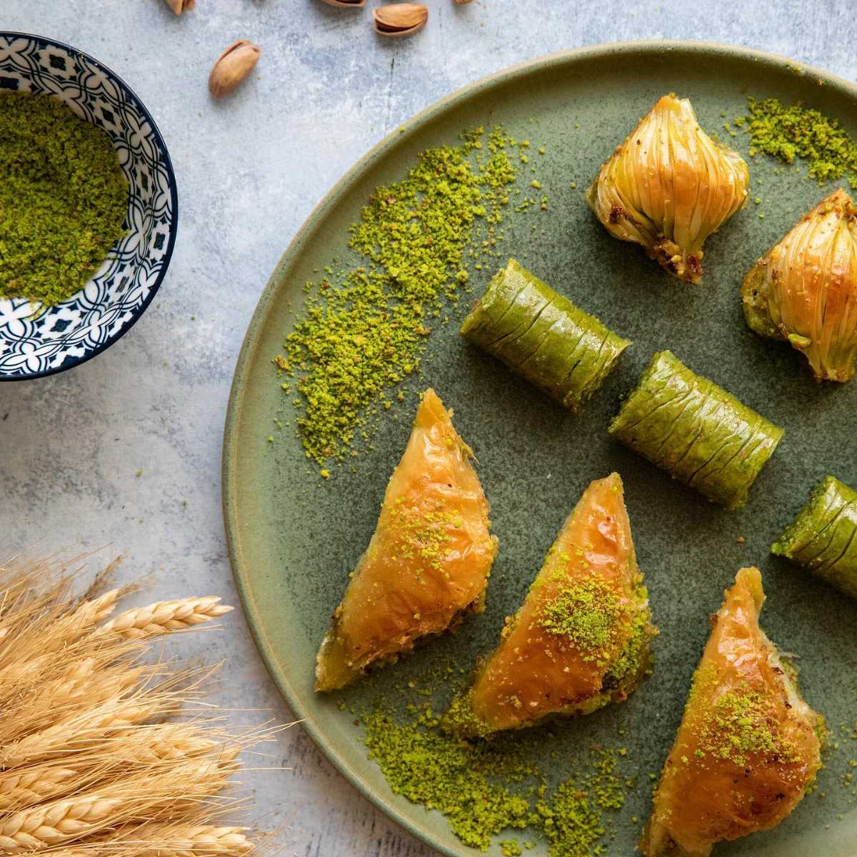 Dry Baklava - Emiroğlu Baklava