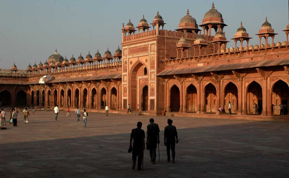 fatehpur rajasthan tourist places